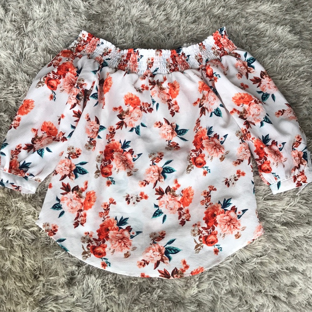 Rue21 off the shoulder shirt